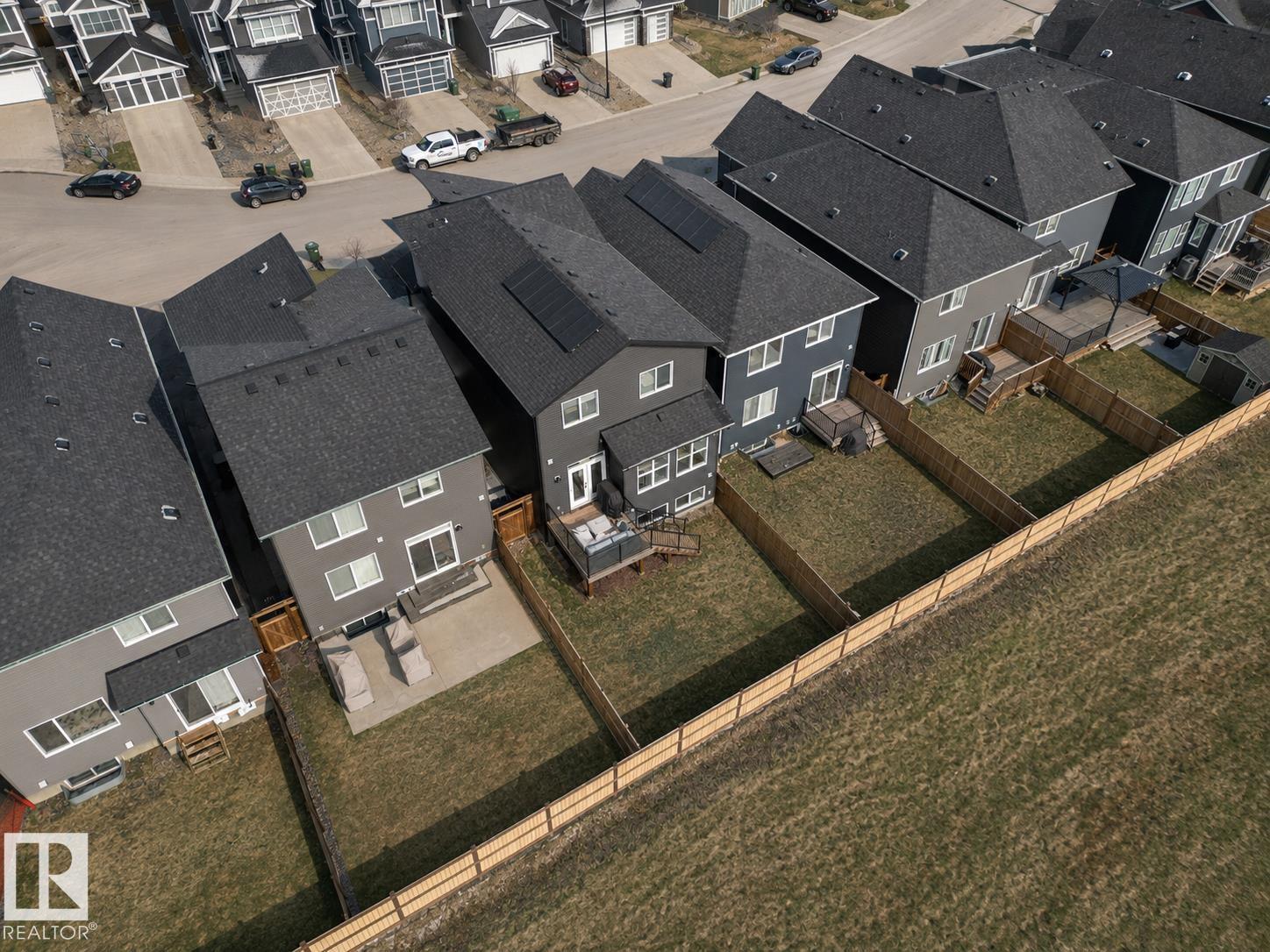 19 STURTZ PL — photo 36