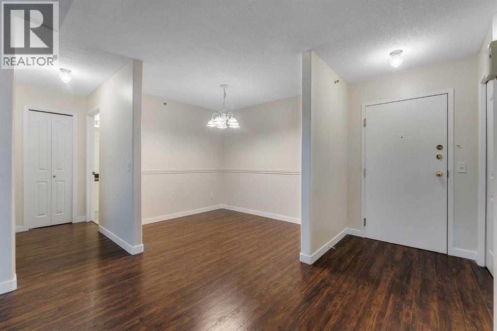 #307 1307 Valleyview Park SE - 17