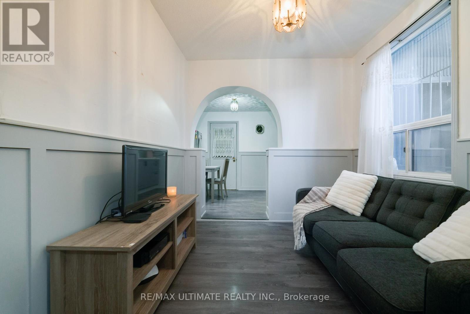 34 HICKSON STREET - 9
