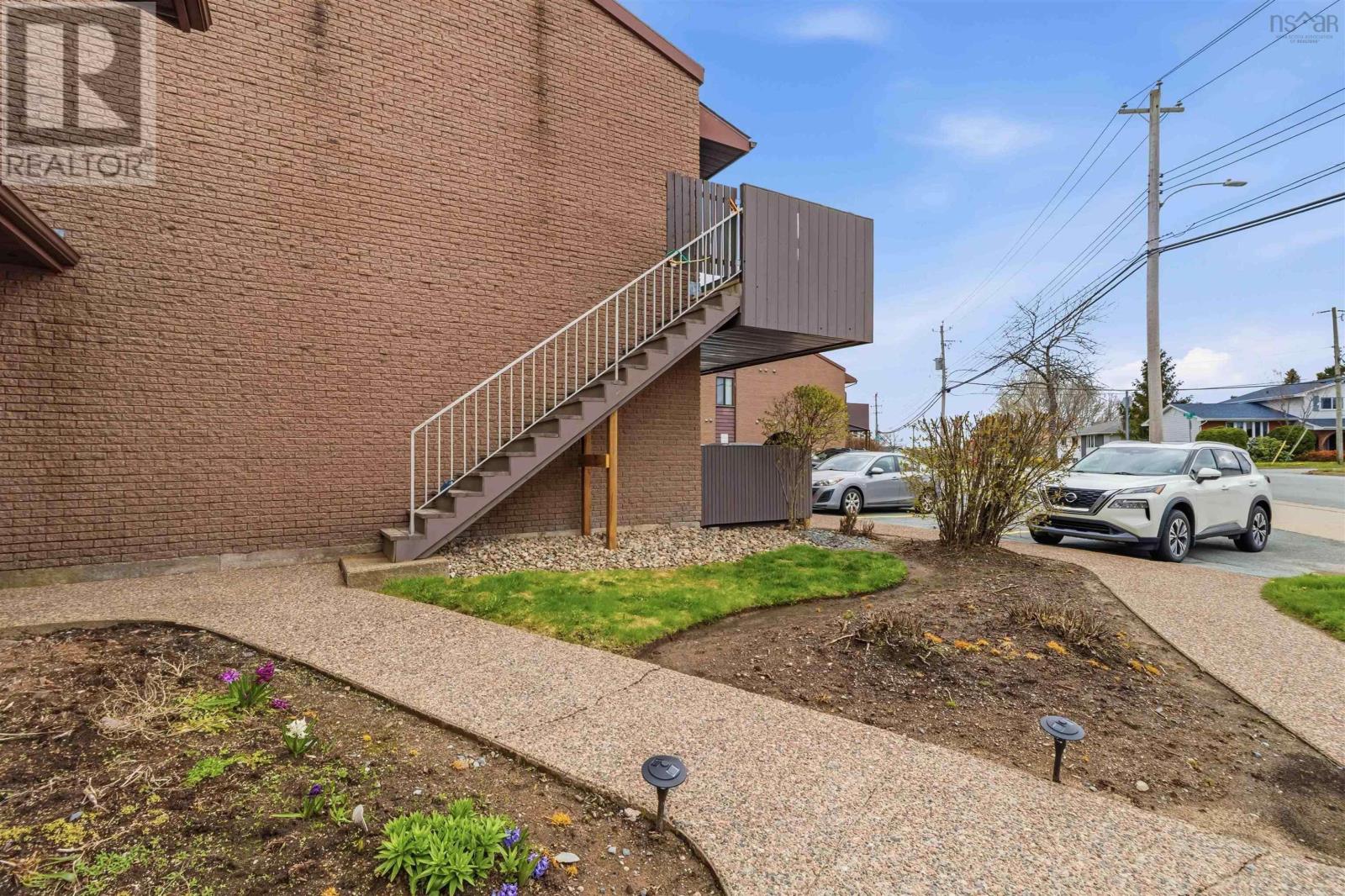 Property 3 of 50 of Suite 9 4 Rose Way