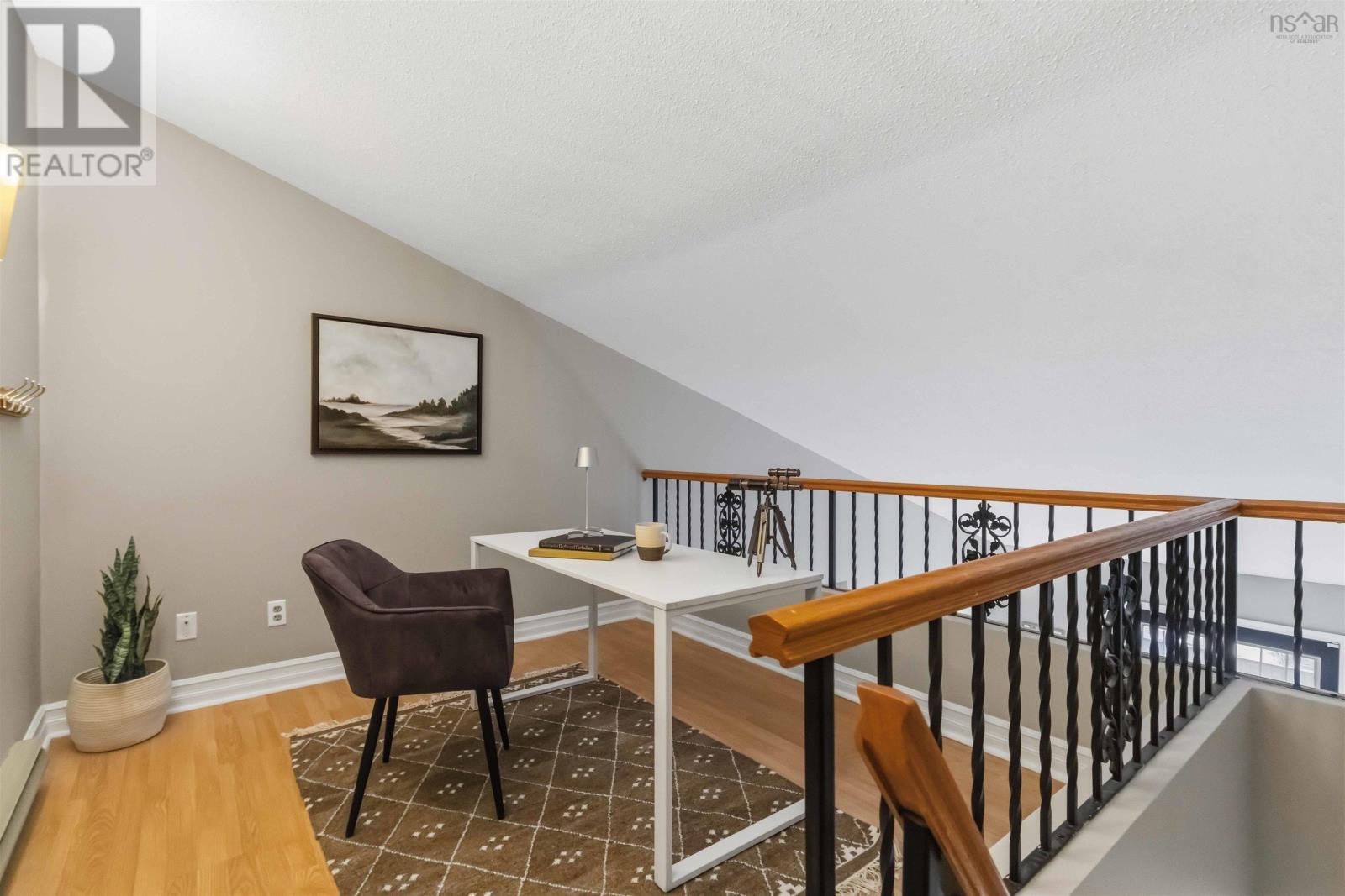 Property 35 of 50 of Suite 9 4 Rose Way