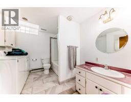 5001 62 Avenue, Ponoka, AB T4J1E6 Photo 25