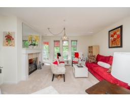 409 15340 19a Avenue, Surrey, BC V4A9W1 Photo 10