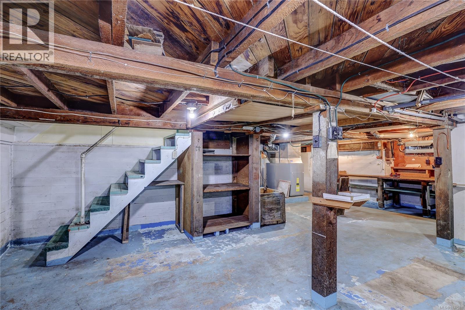 2348 Yellow Point Rd - 18