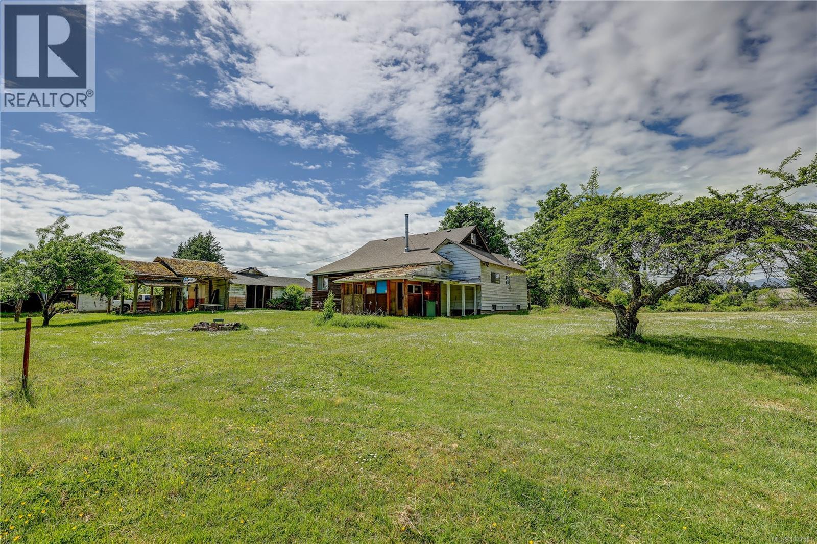 2348 Yellow Point Rd - 26