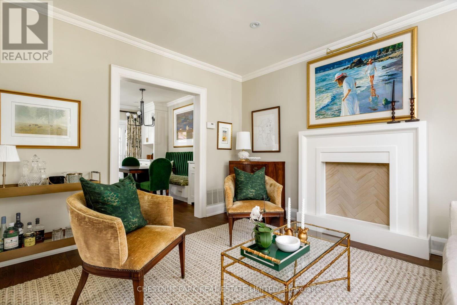 176 FORMAN AVENUE - 7