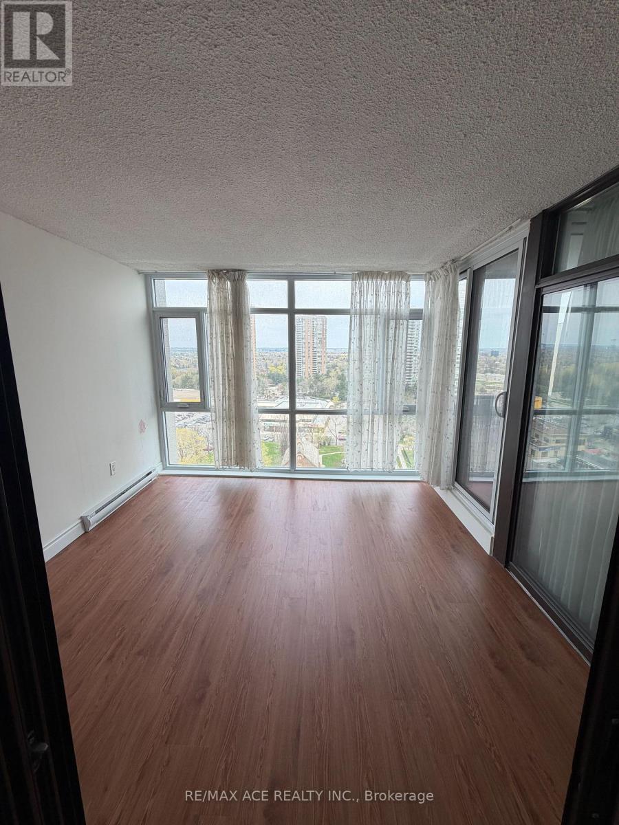 #1609 1555 FINCH AVENUE E - 11