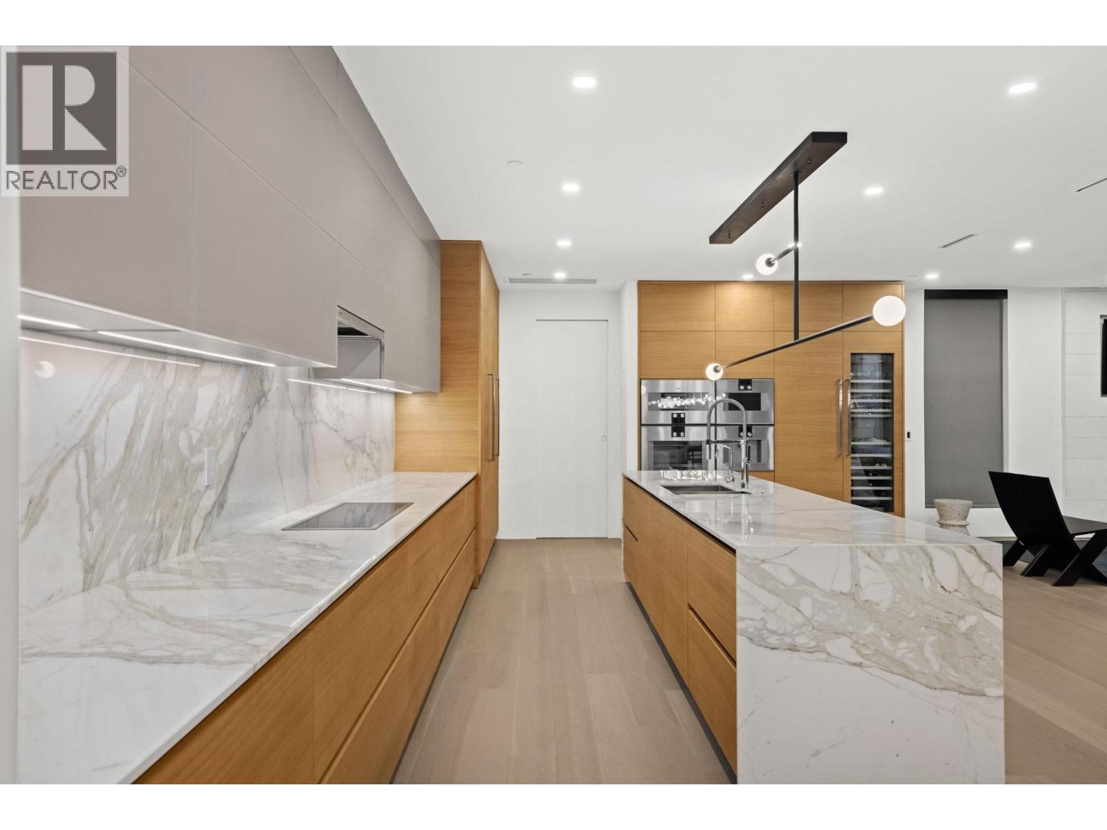1027 MILLSTREAM ROAD, West Vancouver