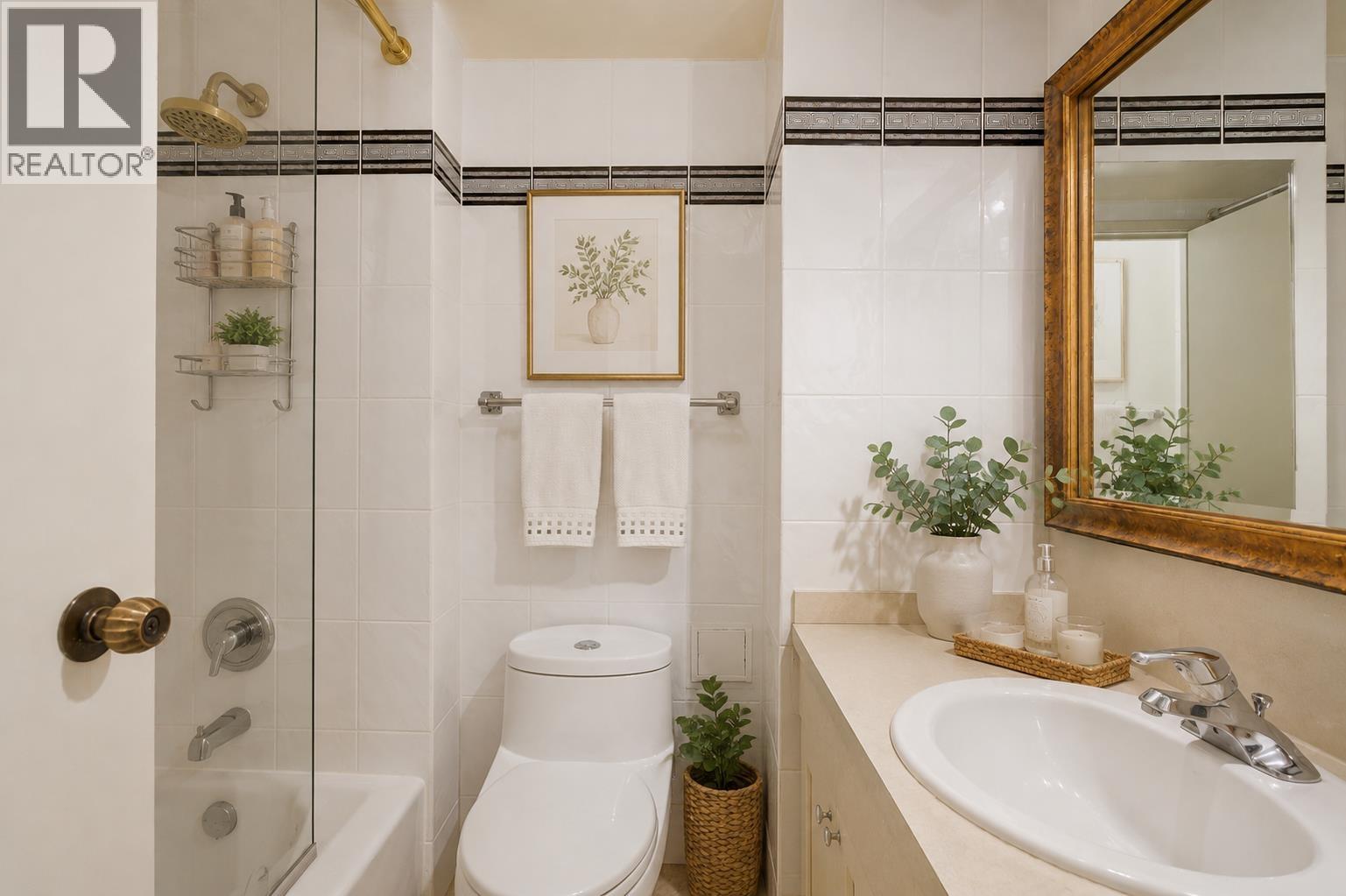 1006 150 24TH STREET, West Vancouver