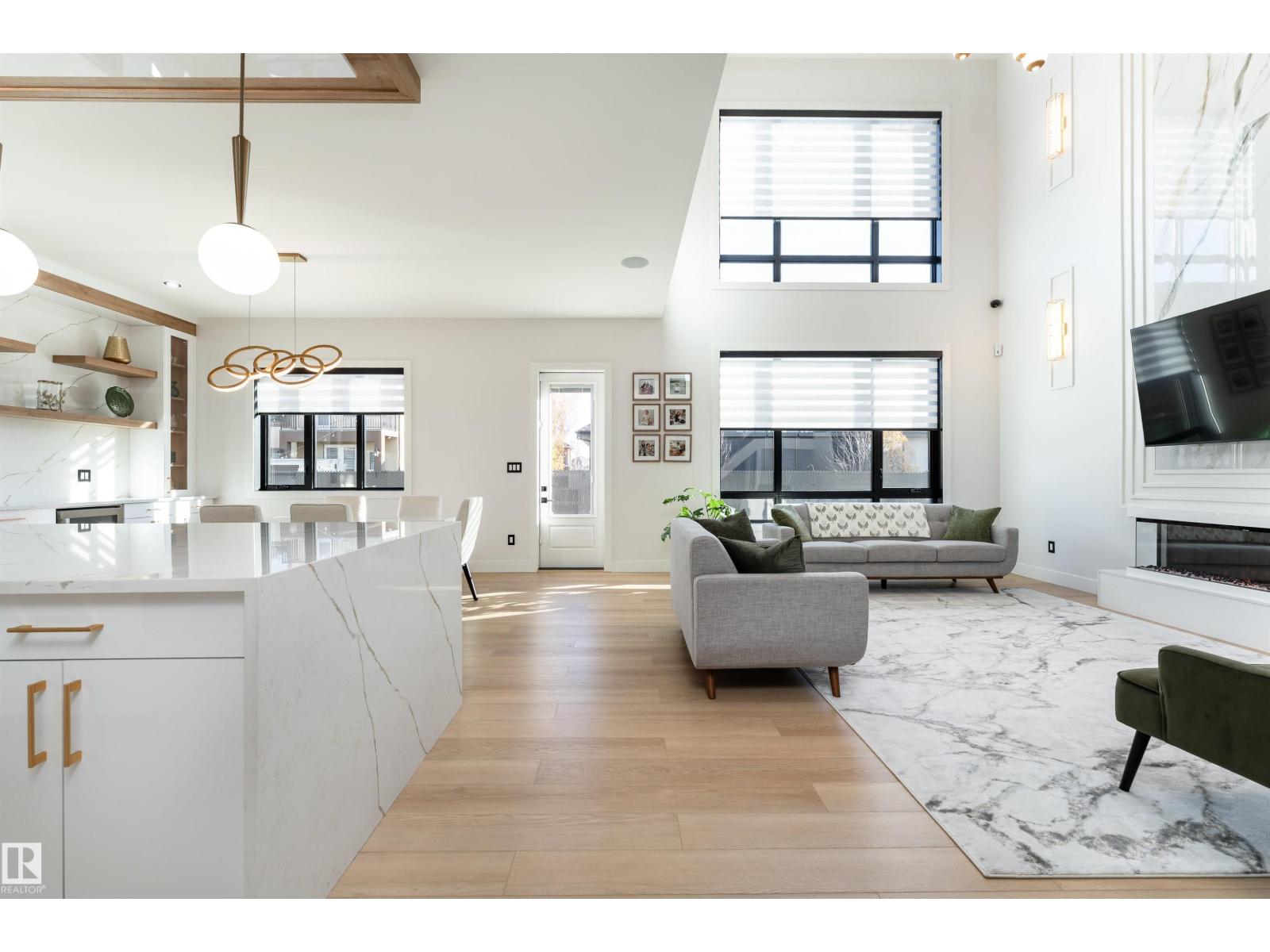 16511 8 ST NE - 4
