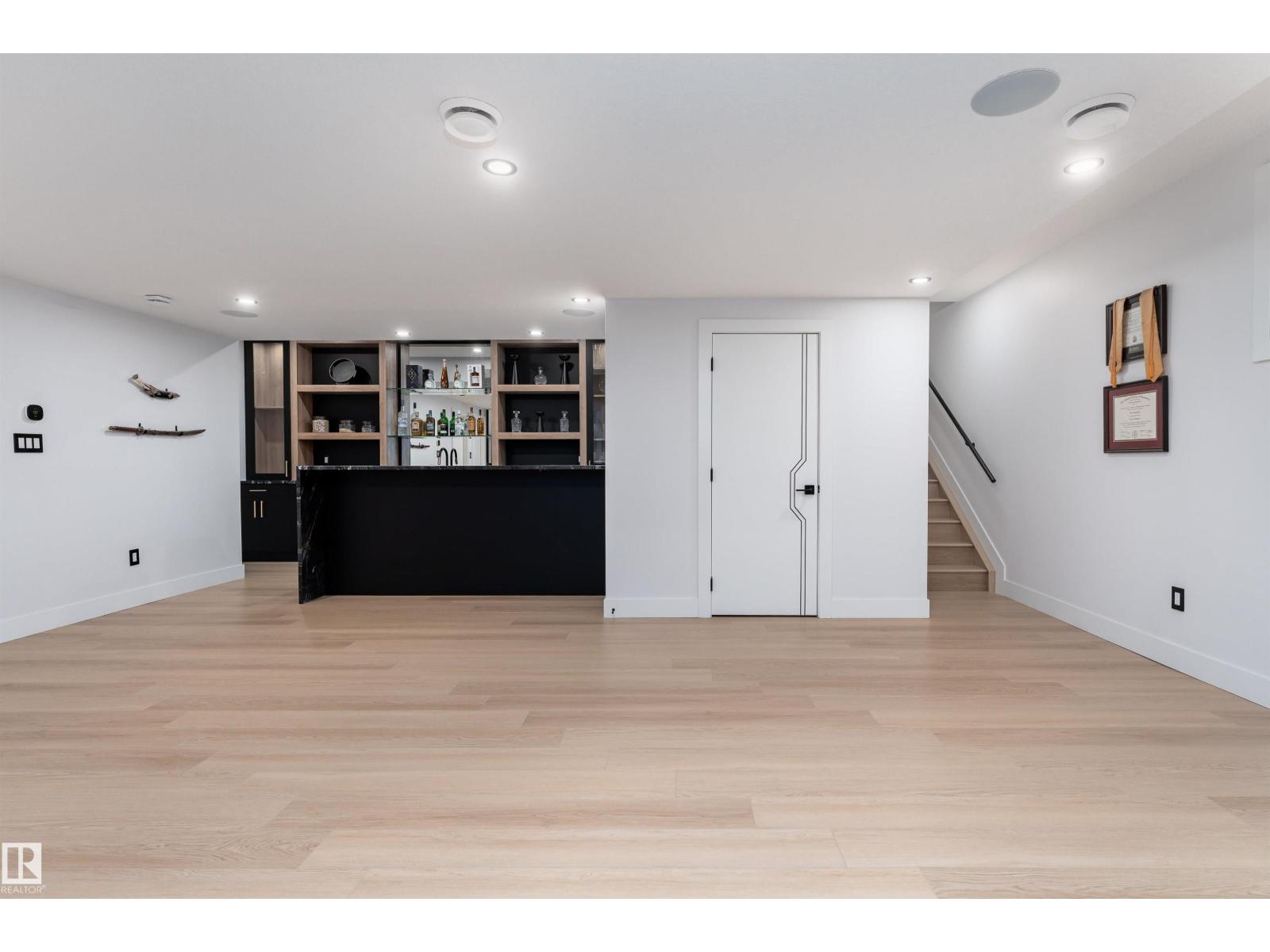 16511 8 ST NE - 49