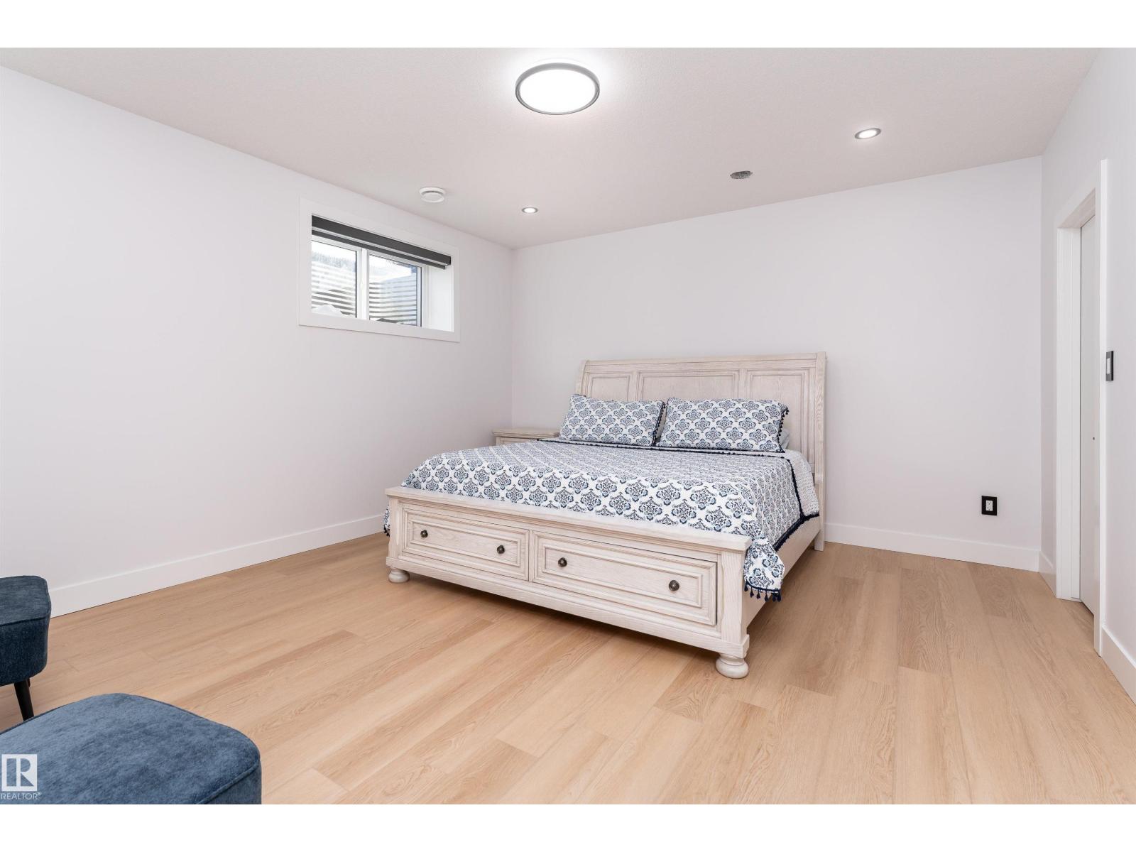 16511 8 ST NE - 58