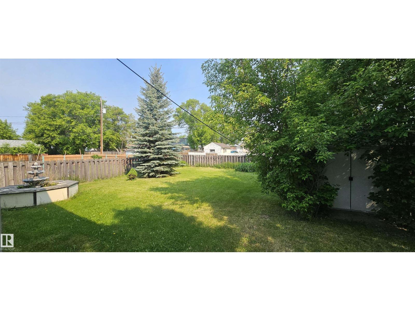 4612 47 AV — photo 6