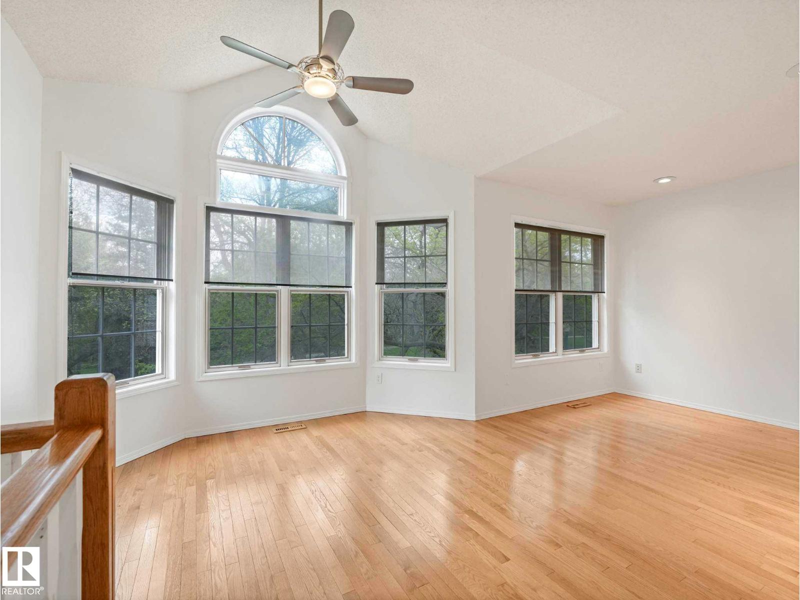 9642 100 ST NW - 28