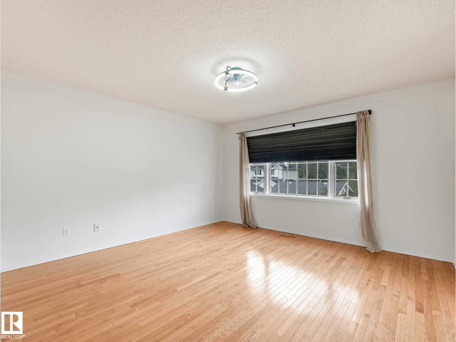 9642 100 ST NW - 36