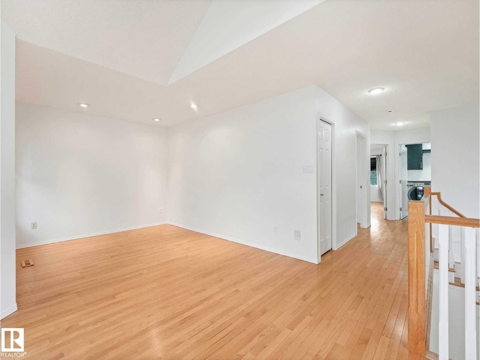 9642 100 ST NW - 30