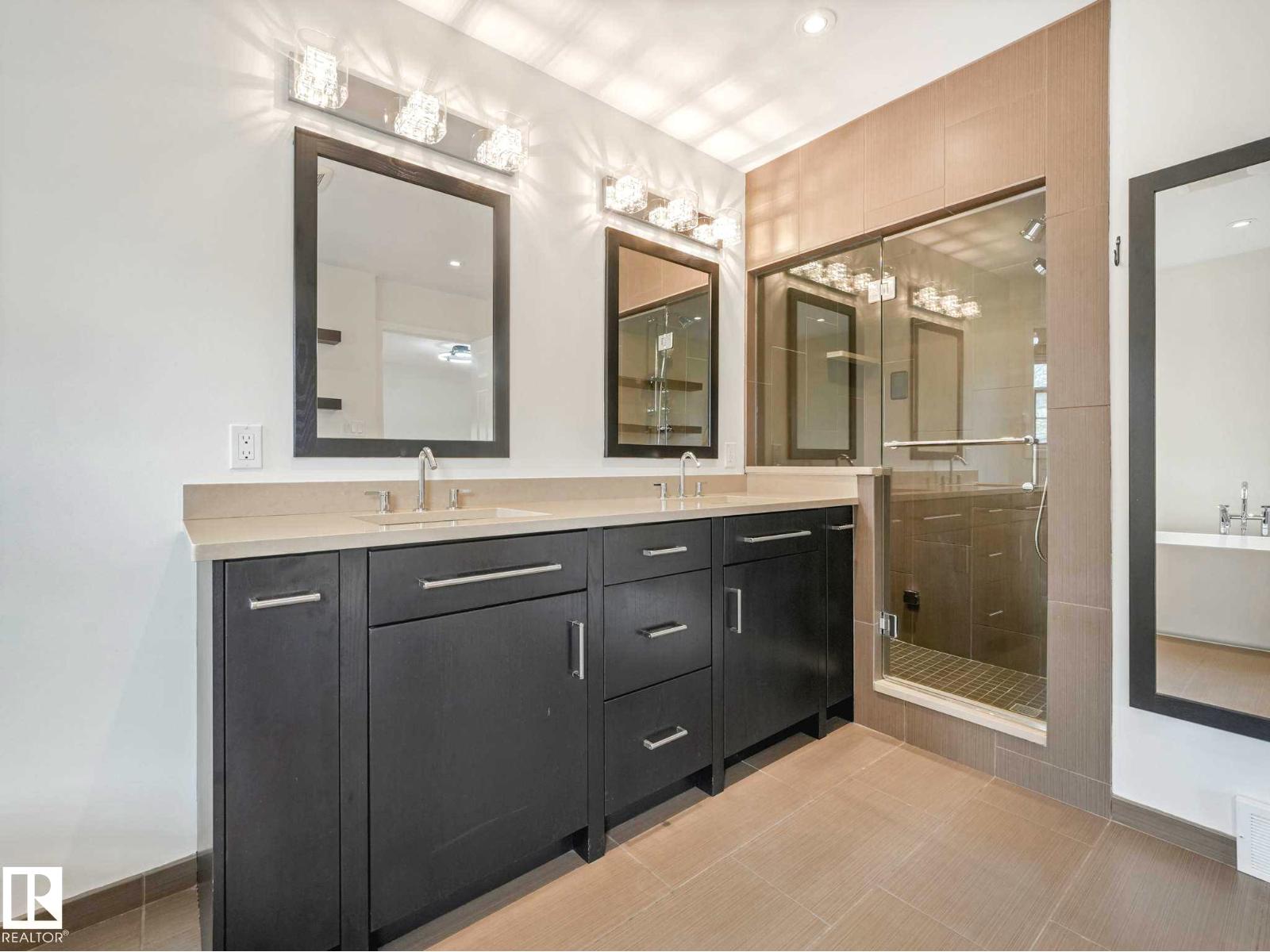 9642 100 ST NW - 42