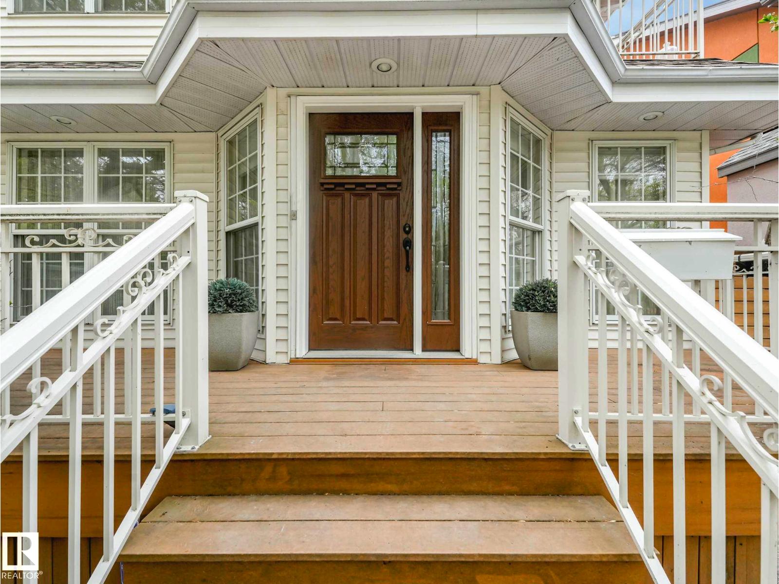 9642 100 ST NW - 5