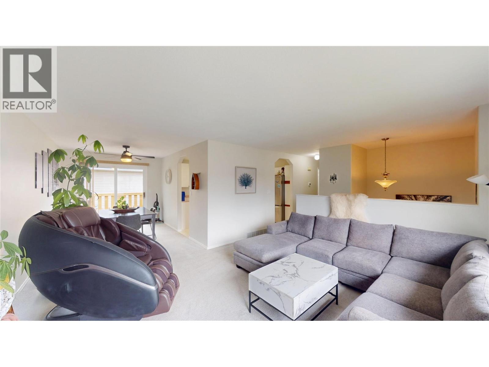 900 24th Avenue N - 6