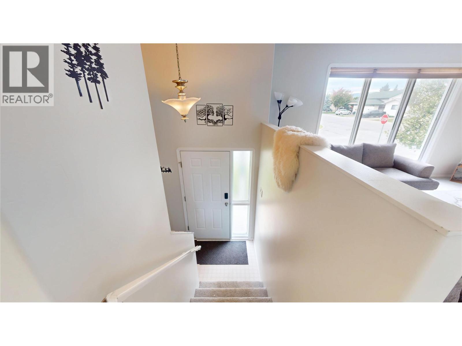 900 24th Avenue N - Image 3