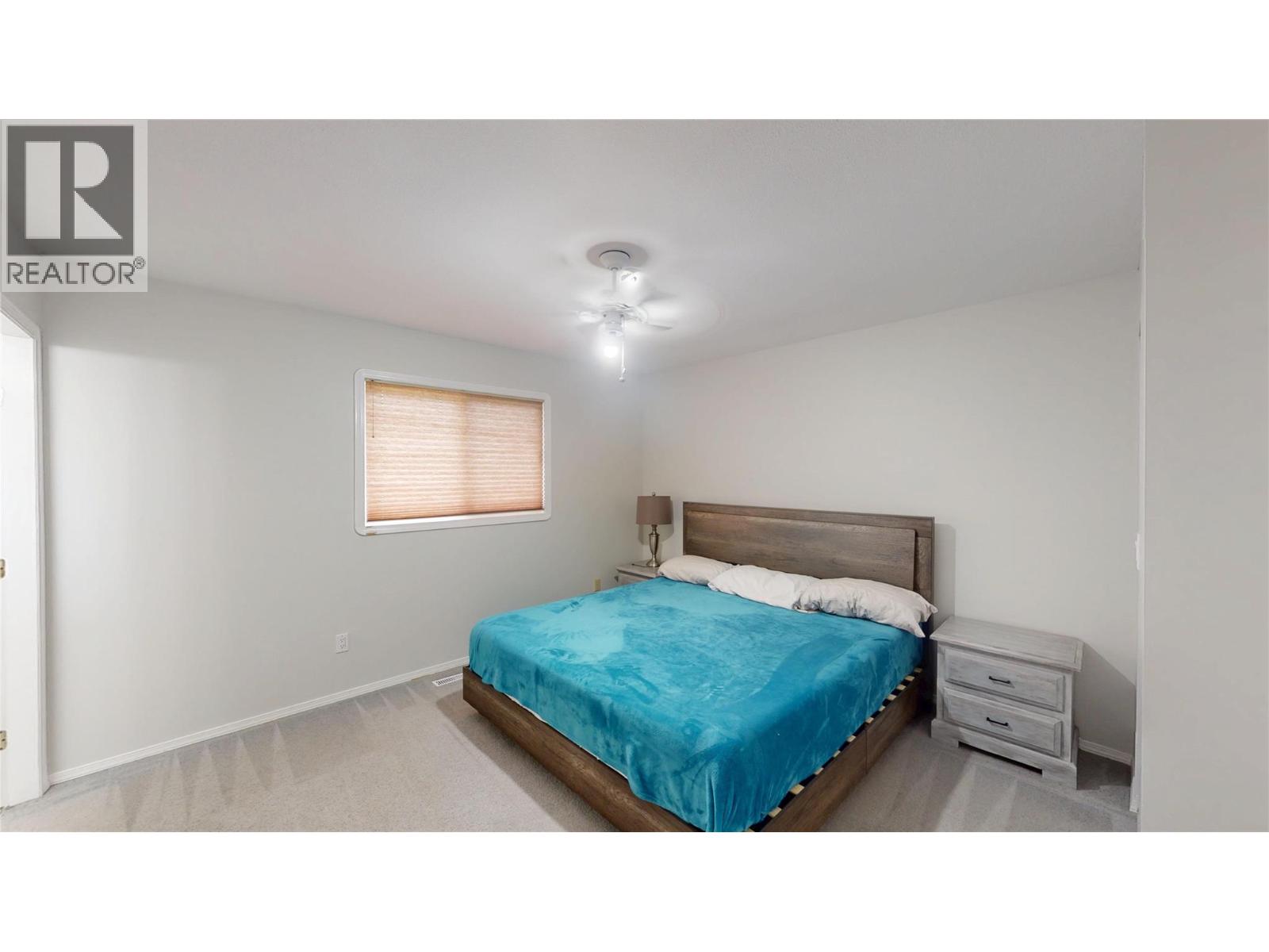 900 24th Avenue N - 14