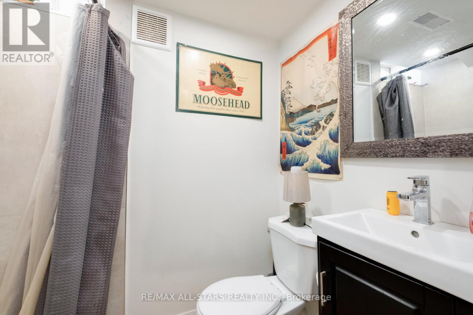 512 SANDFORD STREET - 32