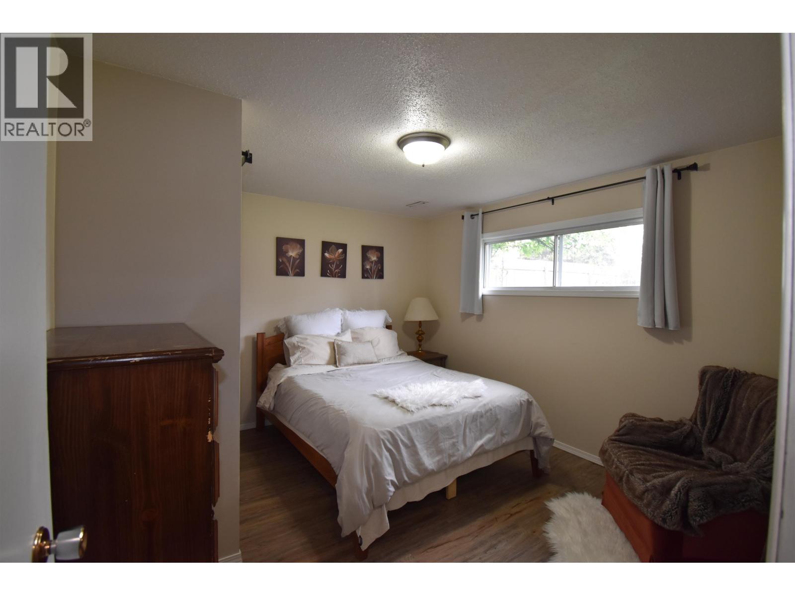 1393 COALMINE ROAD - 14