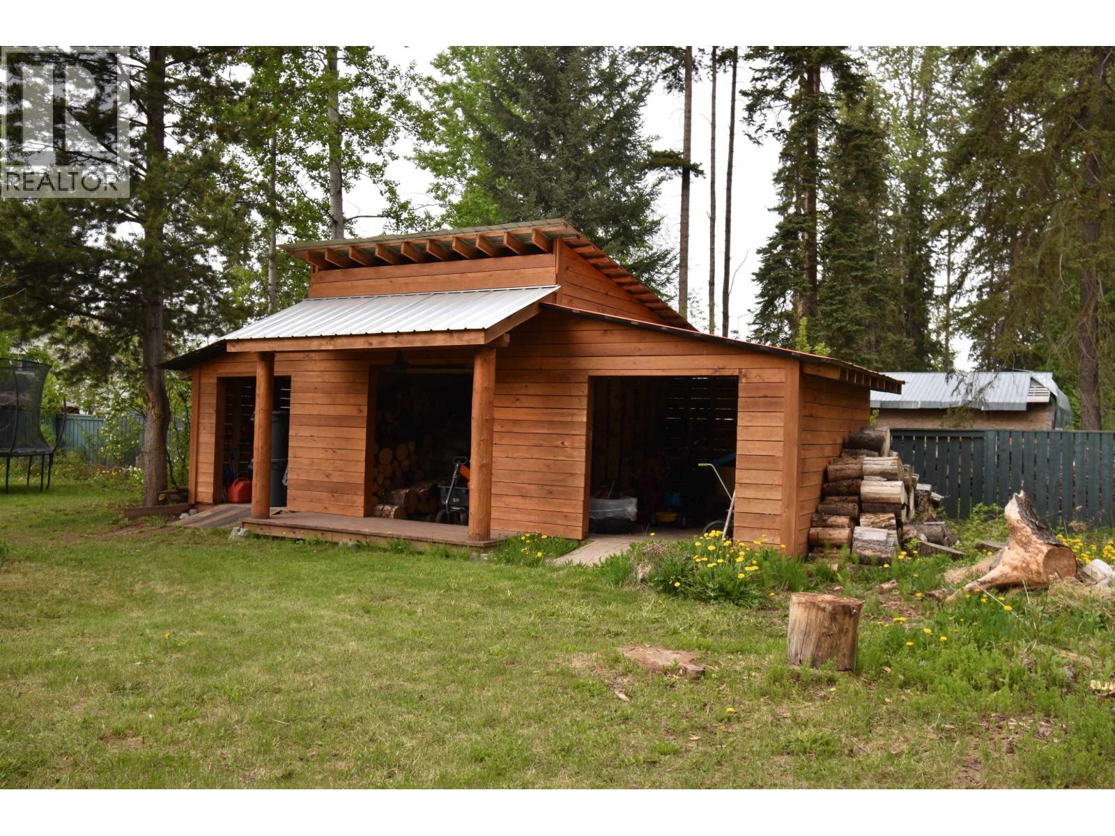 1393 COALMINE ROAD - 28