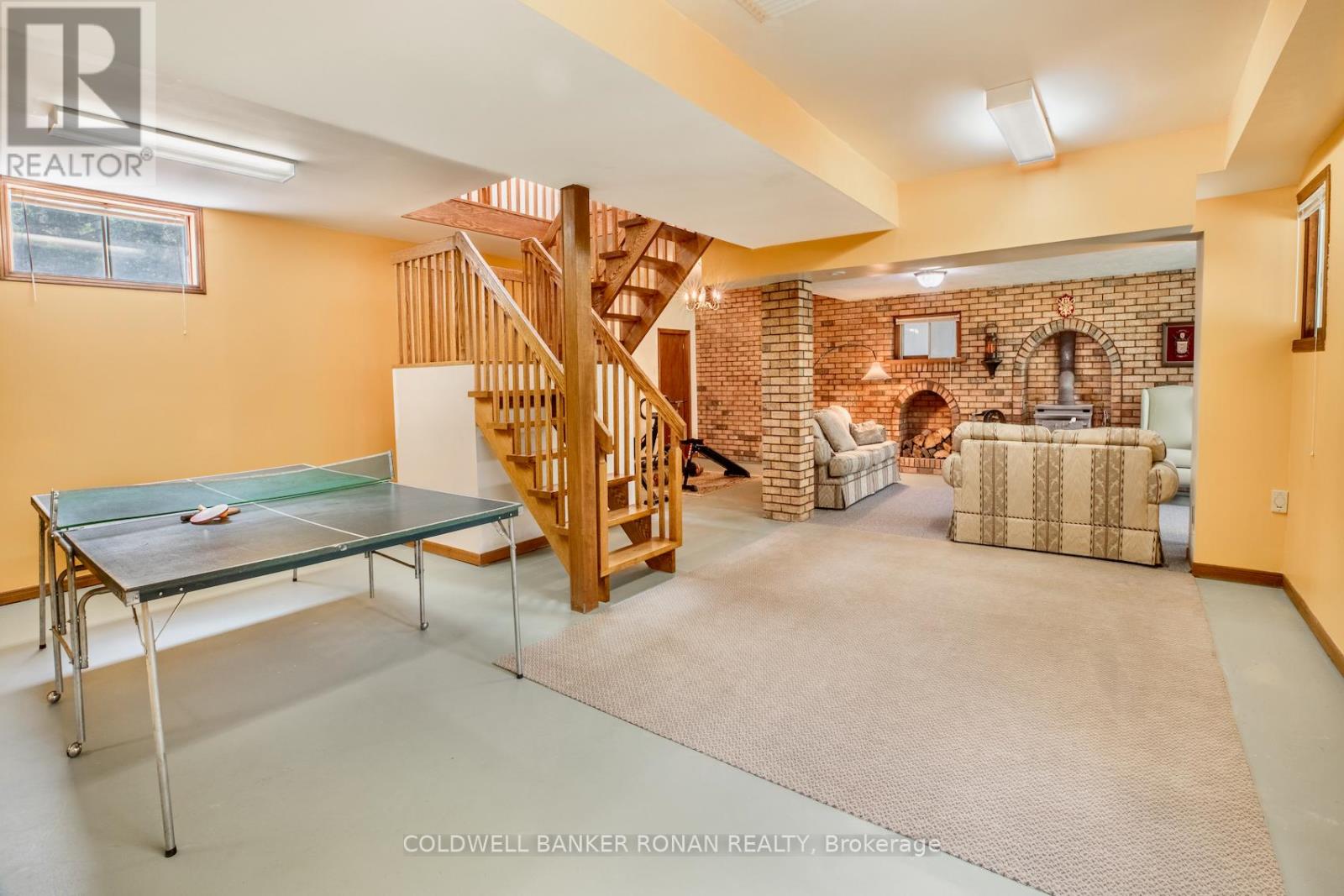 24 PINE FOREST DRIVE - 20