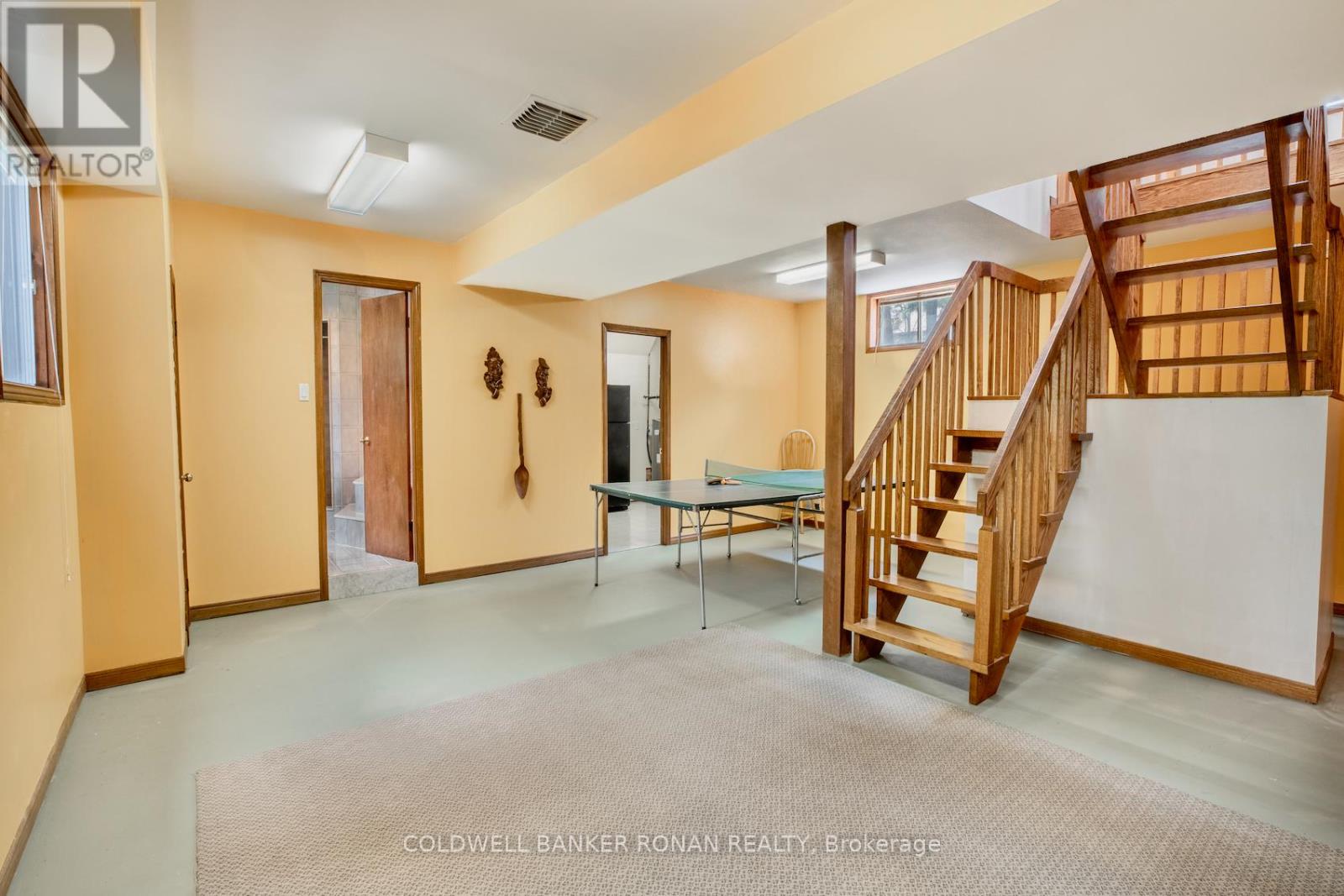 24 PINE FOREST DRIVE - 22