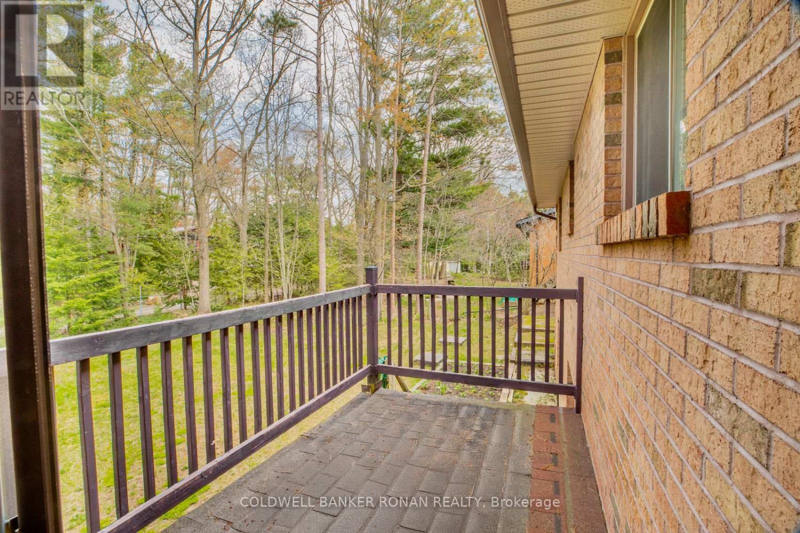 24 PINE FOREST DRIVE - 27