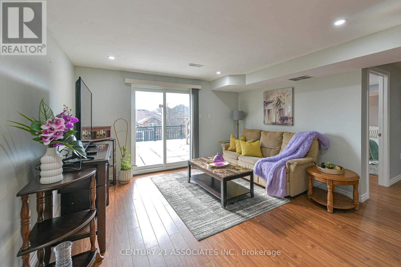 3155 MONARCH DRIVE - 28