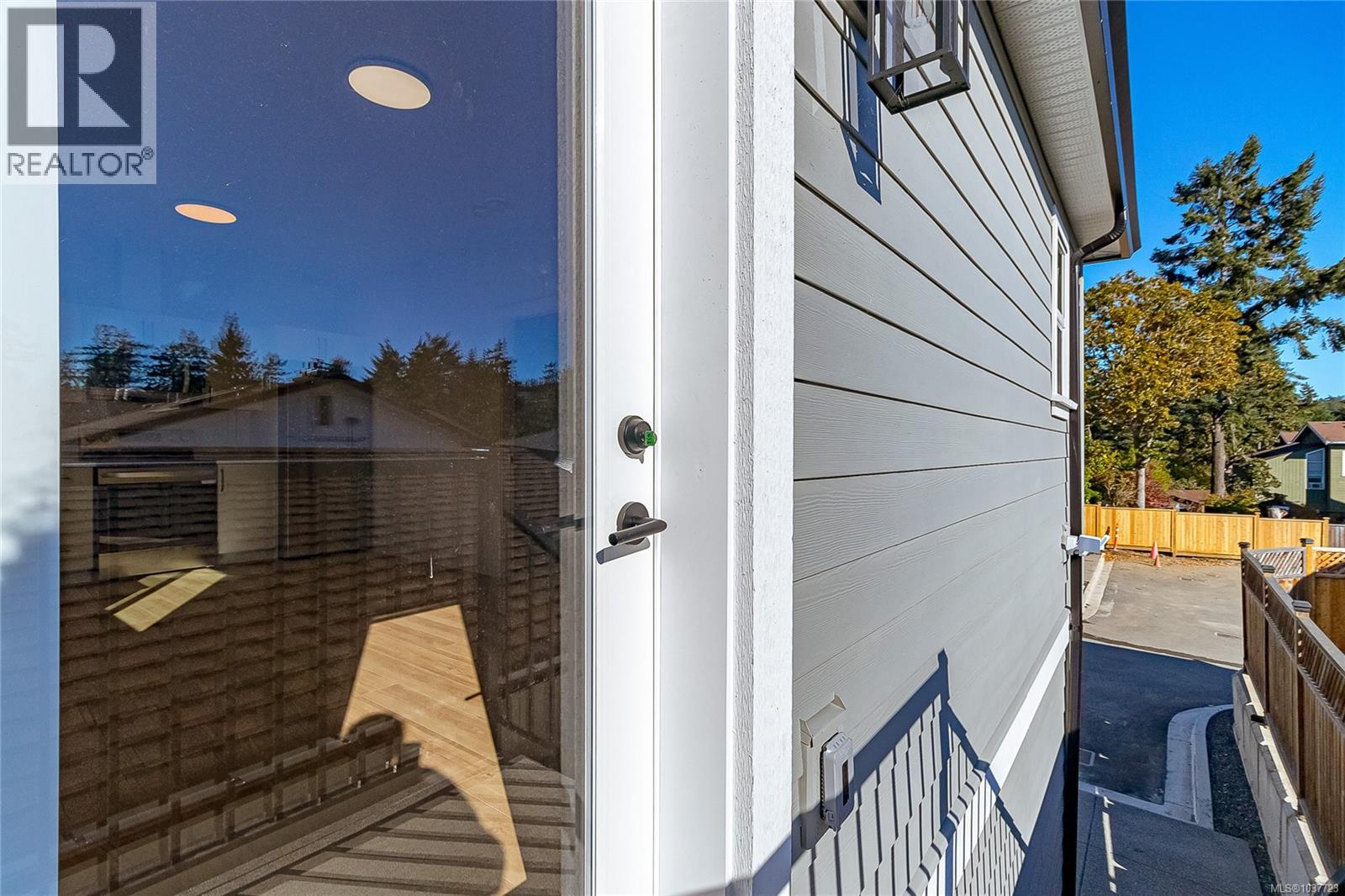 658 Wisteria Ridge, Langford