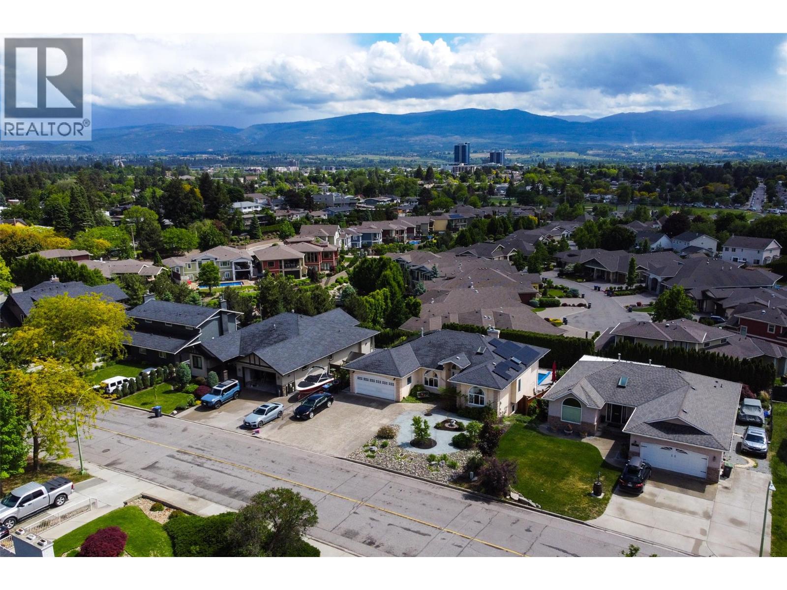 1321 Mountain Avenue, Kelowna