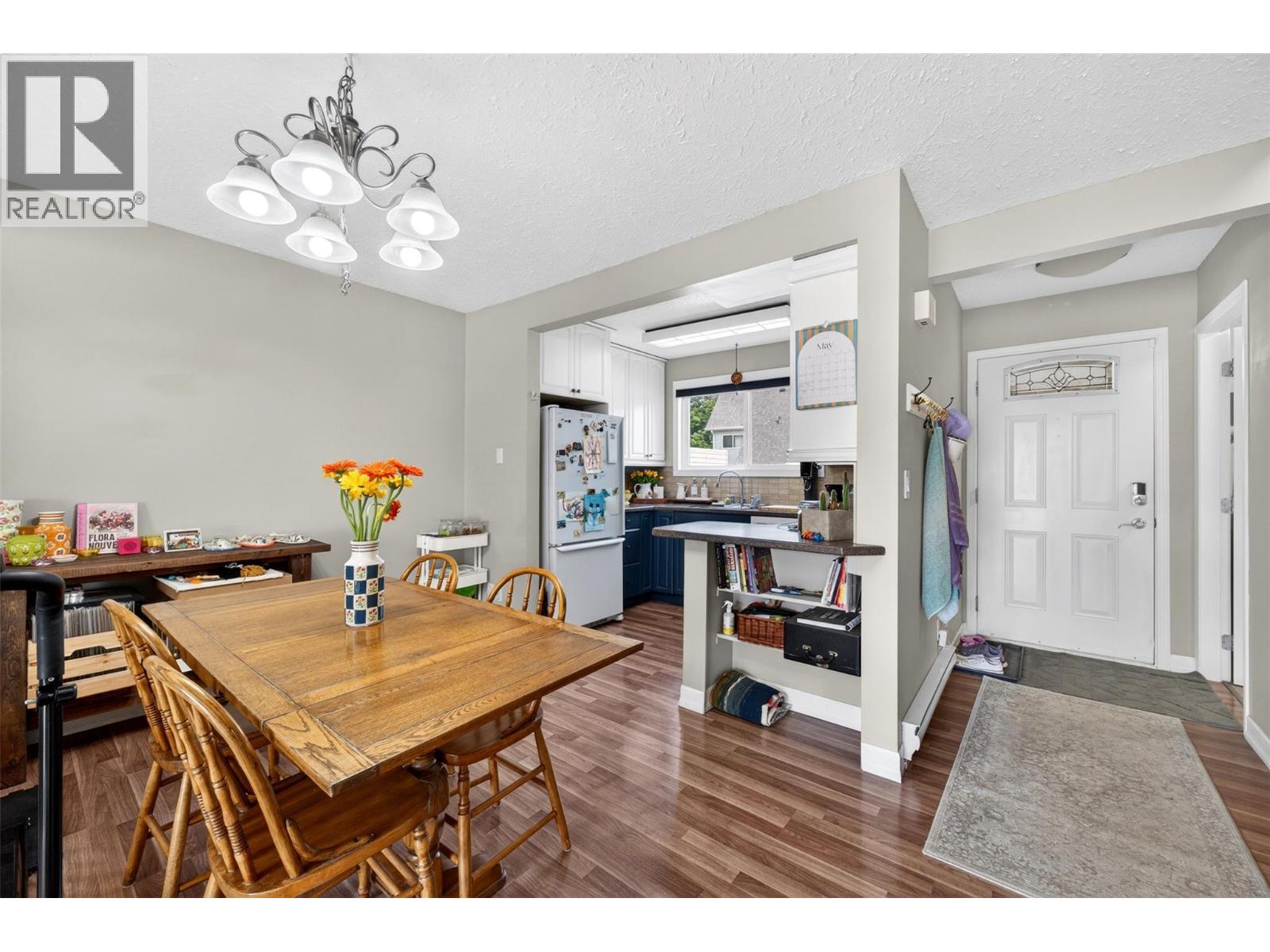 2221 5 Avenue NE - 16