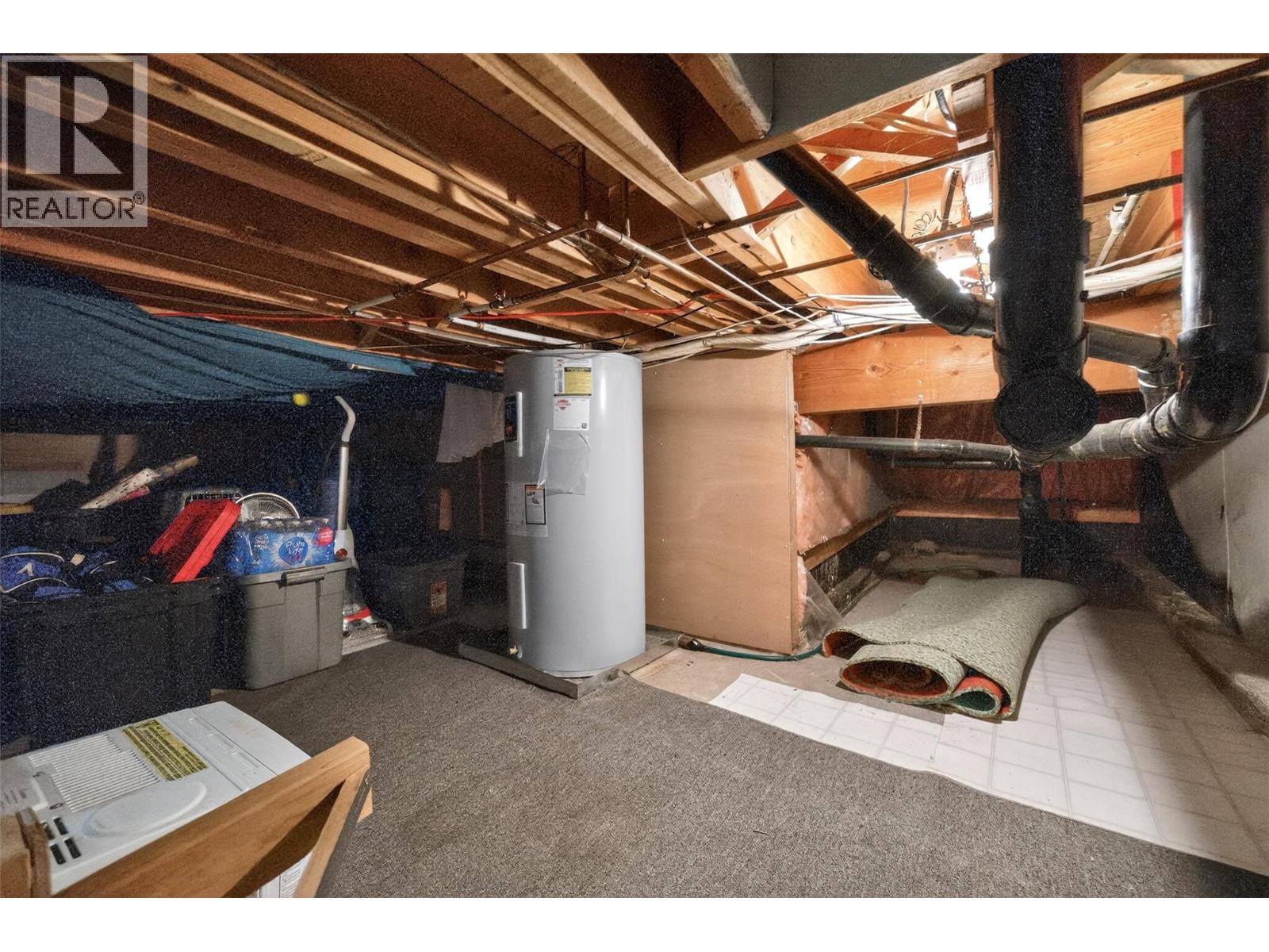 2221 5 Avenue NE - 33