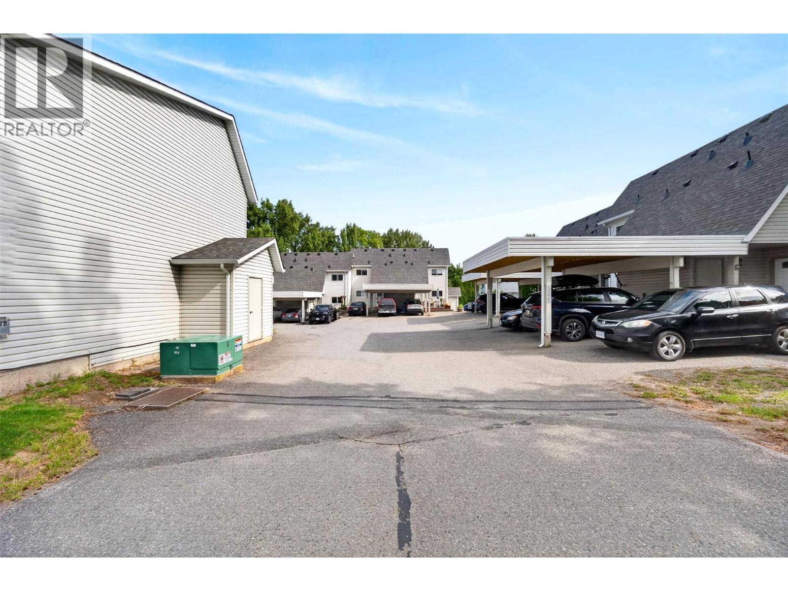  2221 5 Avenue Northeast, Salmon Arm