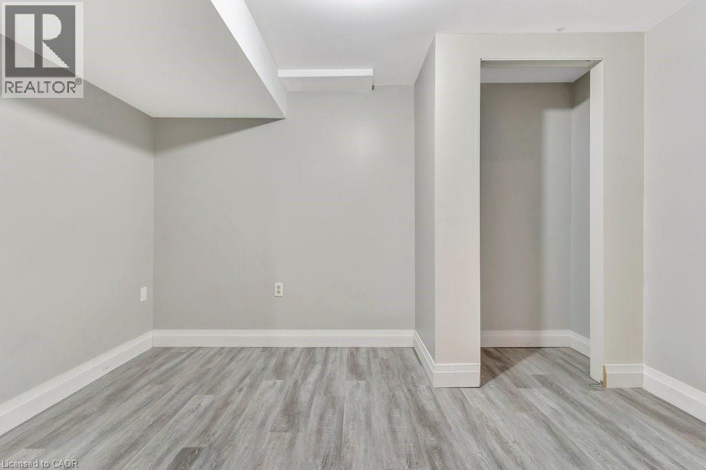 175 JANEFIELD Avenue, Guelph, Ontario, N1G2L4 — Photo 20