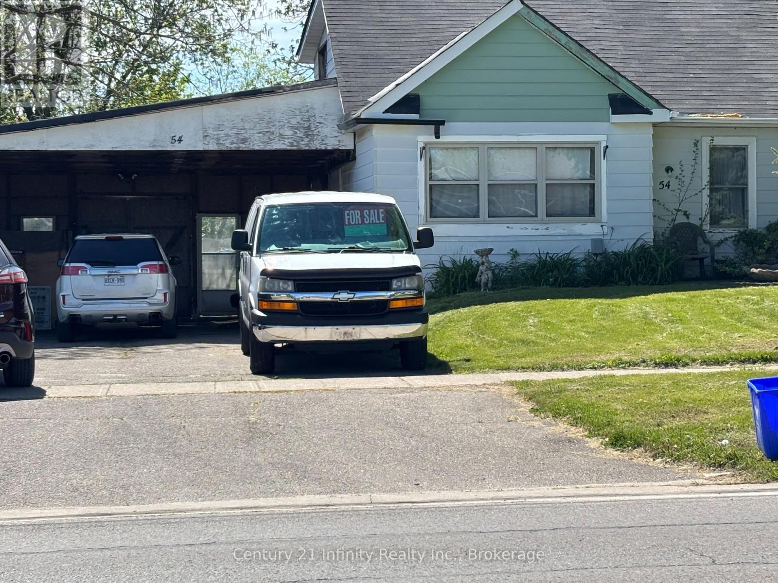 54 TOWNLINE ROAD S - 7