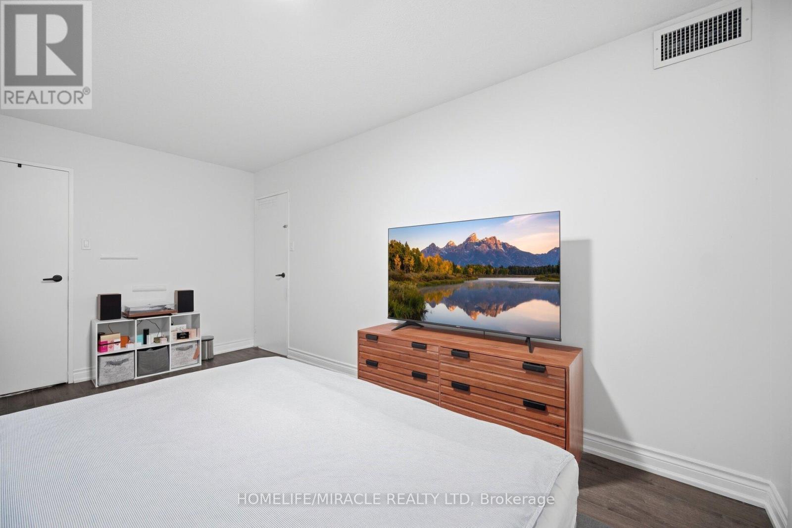#102 238 ALBION ROAD - 26