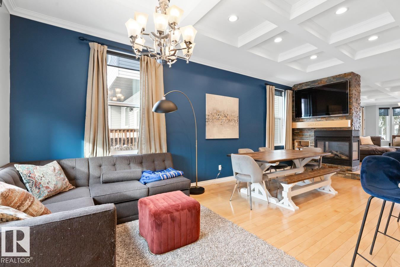 10216 89 ST NW - 19