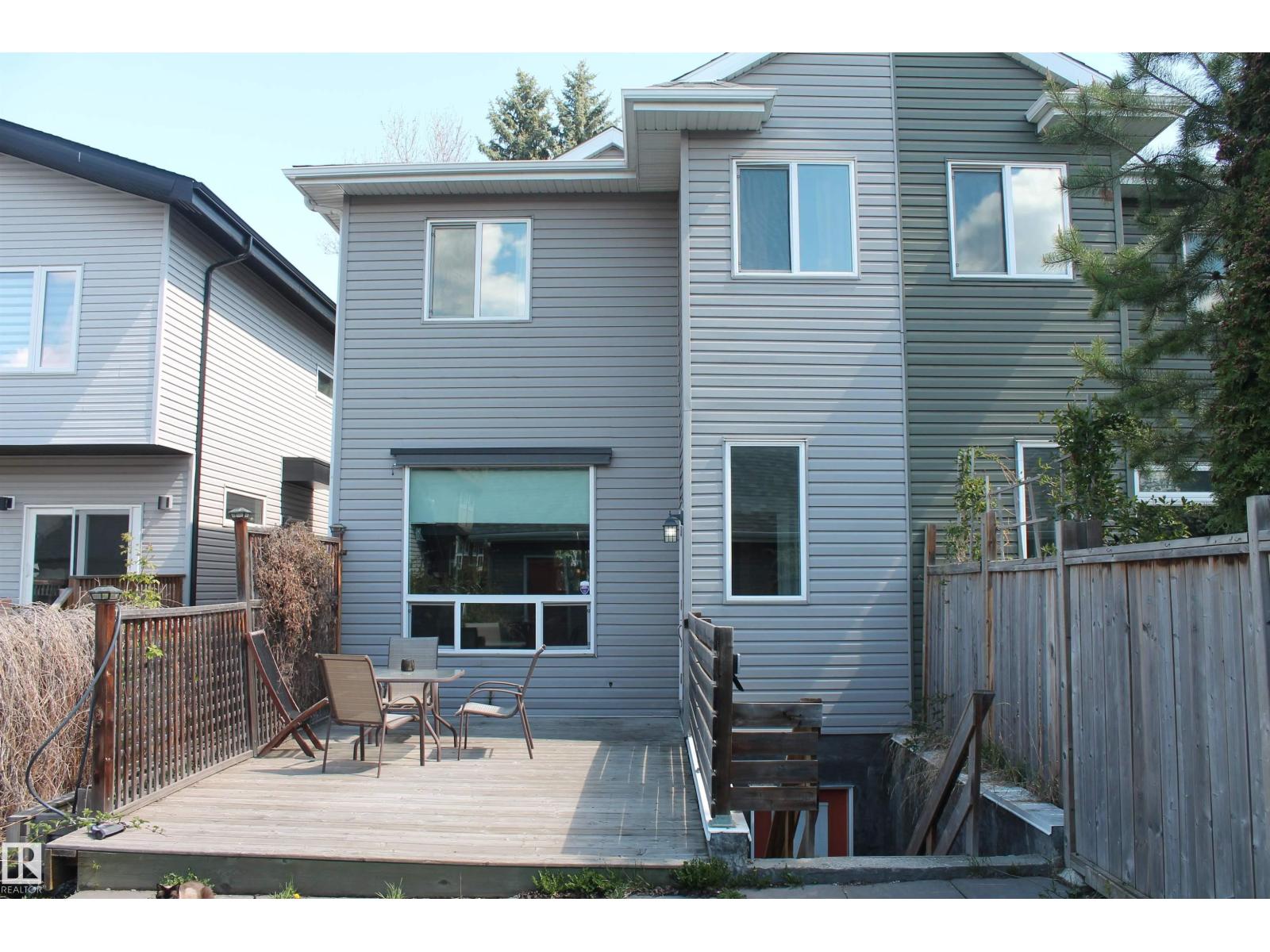 10216 89 ST NW - 44