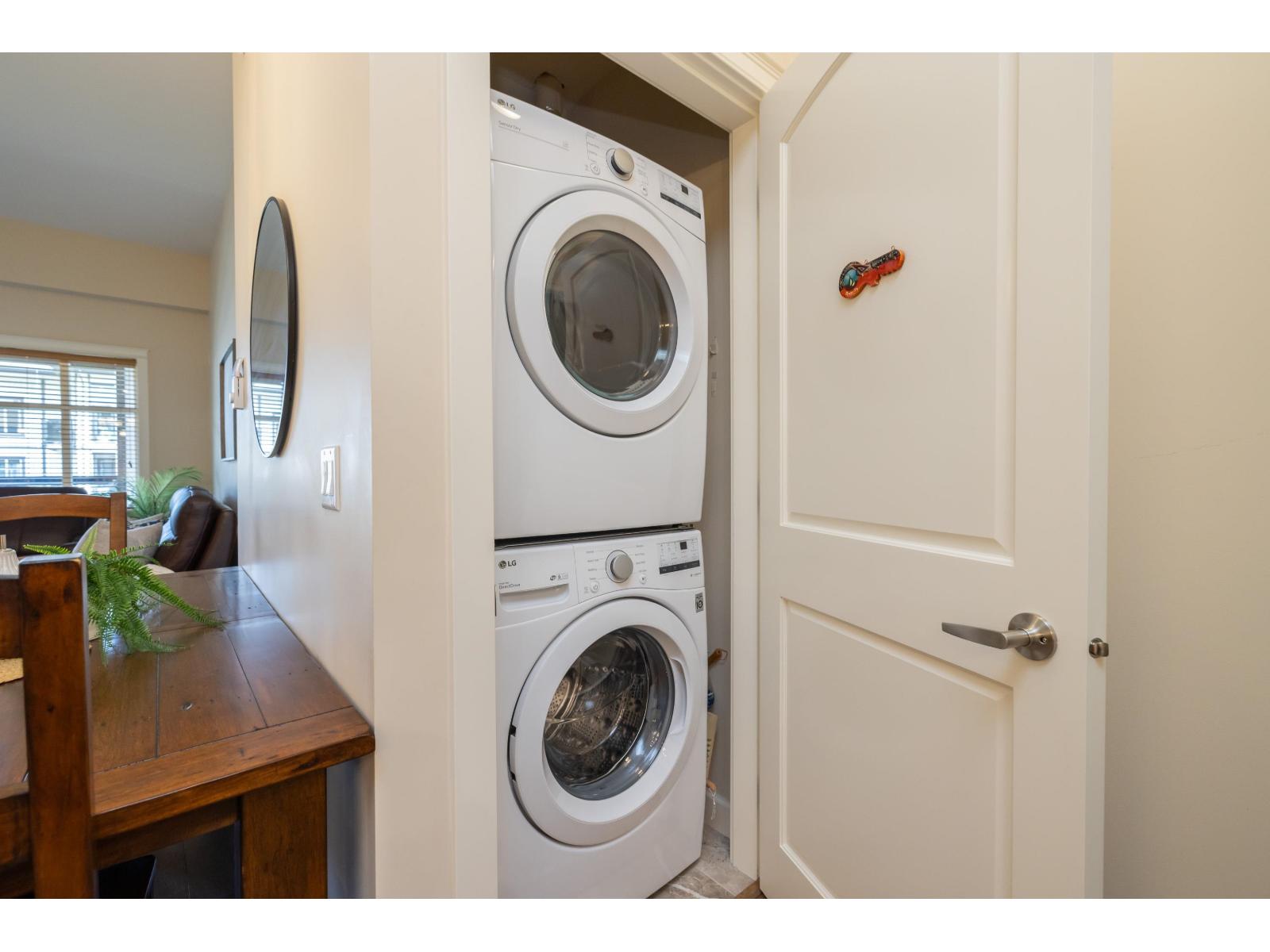 609 20325 85 AVENUE, Langley