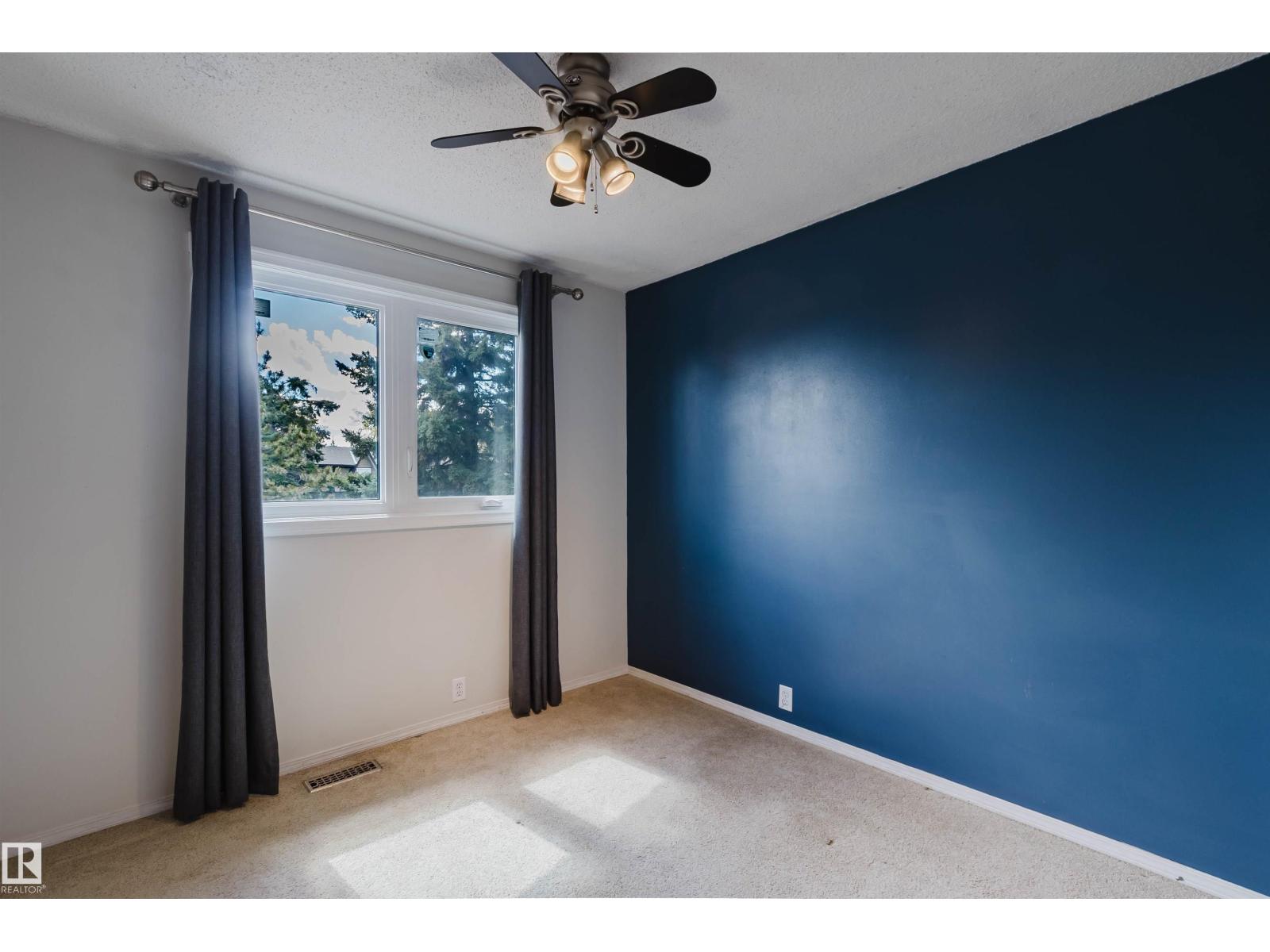 24 BRAESIDE CR - 30
