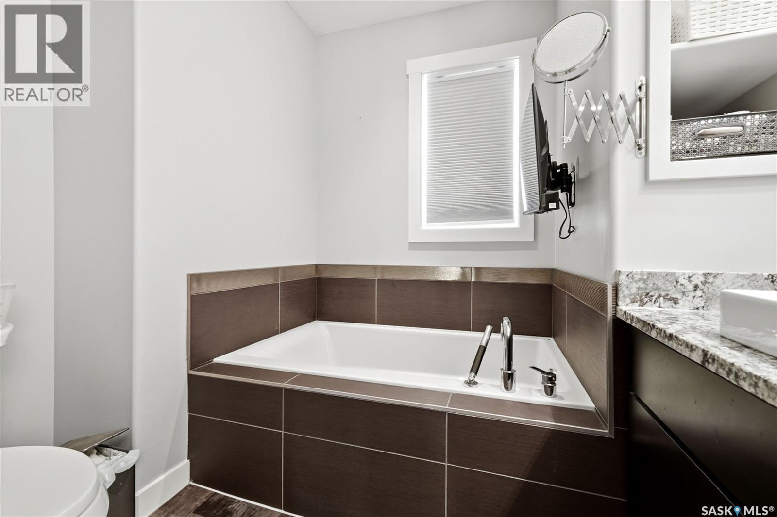 5237 Snowbirds CRESCENT - 21