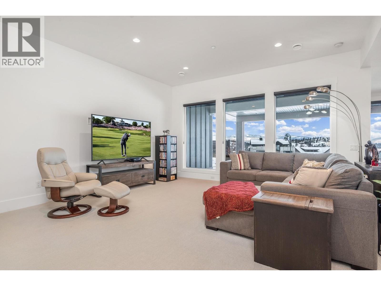253 Ashcroft Court, Vernon