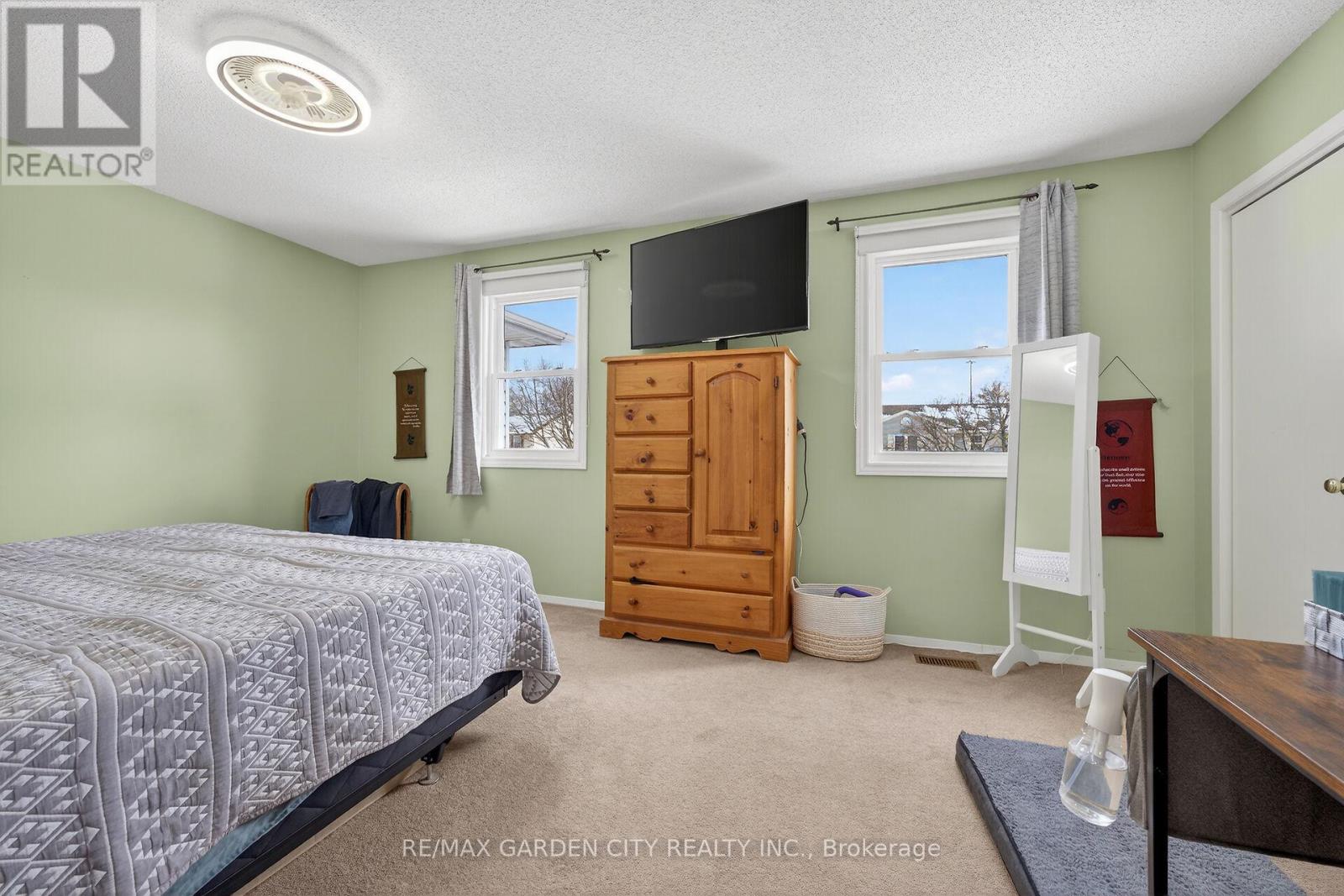 6479 MALIBU DRIVE - 22