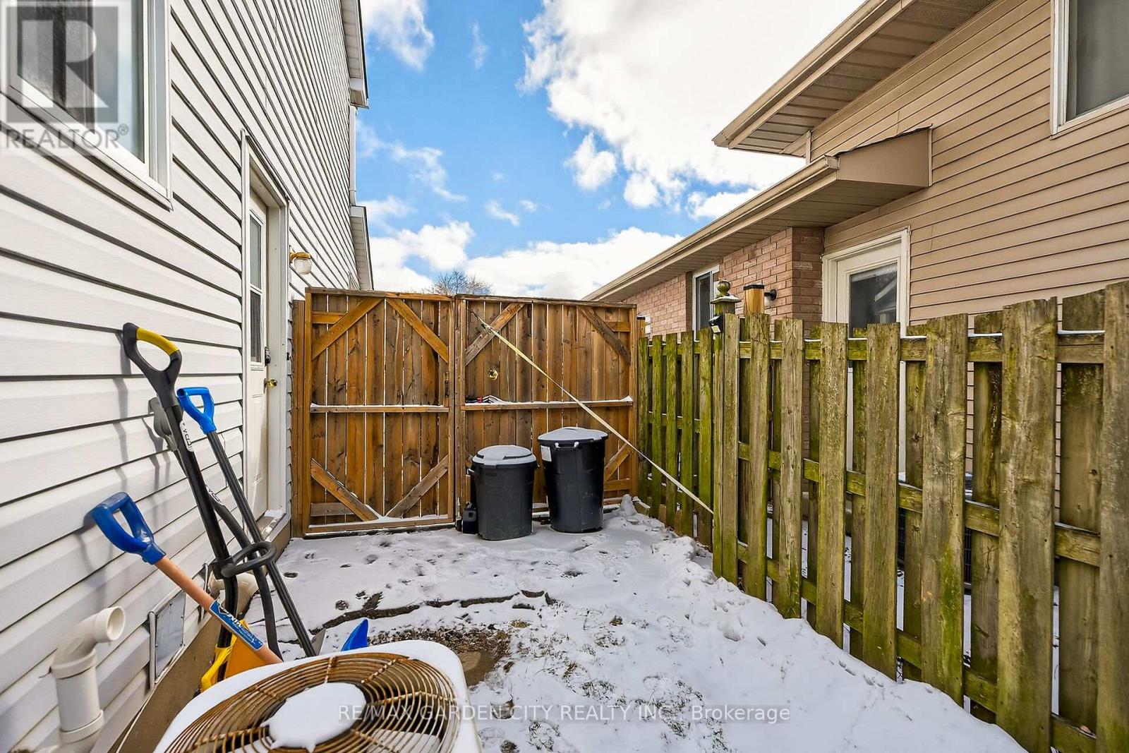 6479 MALIBU DRIVE - 45