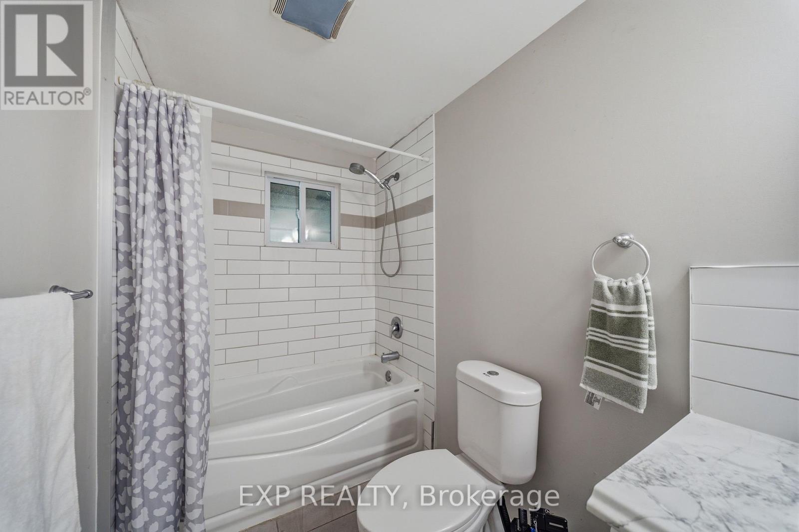 136 RESTHAVEN AVENUE - 18