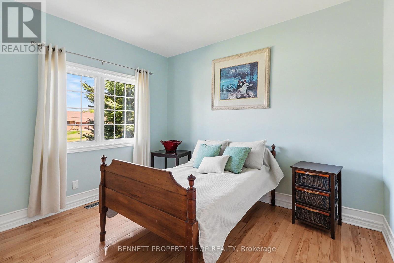 2030 KINGSLEY STREET - 13